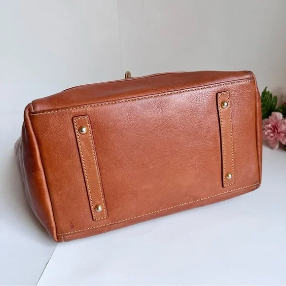 DOONEY & BOURKE Florentine Camel Leather Italian Logo Lock Tote - Picture 9 of 16